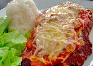 FRANDO À PARMEGIANA
