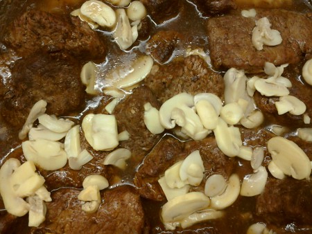 MIGNOM AO MOLHO DE CHANPIGNON